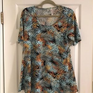 Lularoe Perfect T